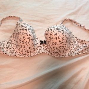 32DDD Victoria’s Secret Lined Demi